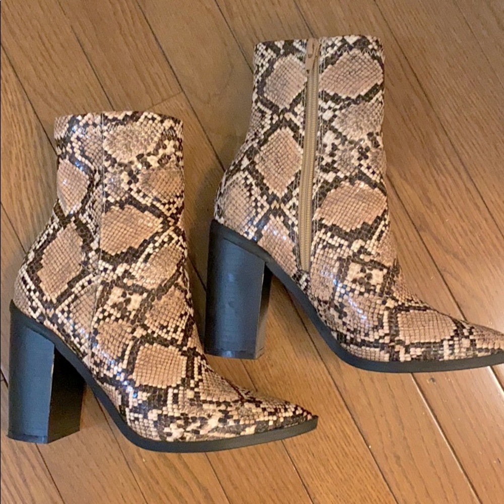 Ankle Boots!!